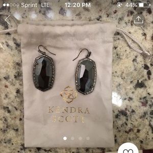 Kendra Scott earrings!
